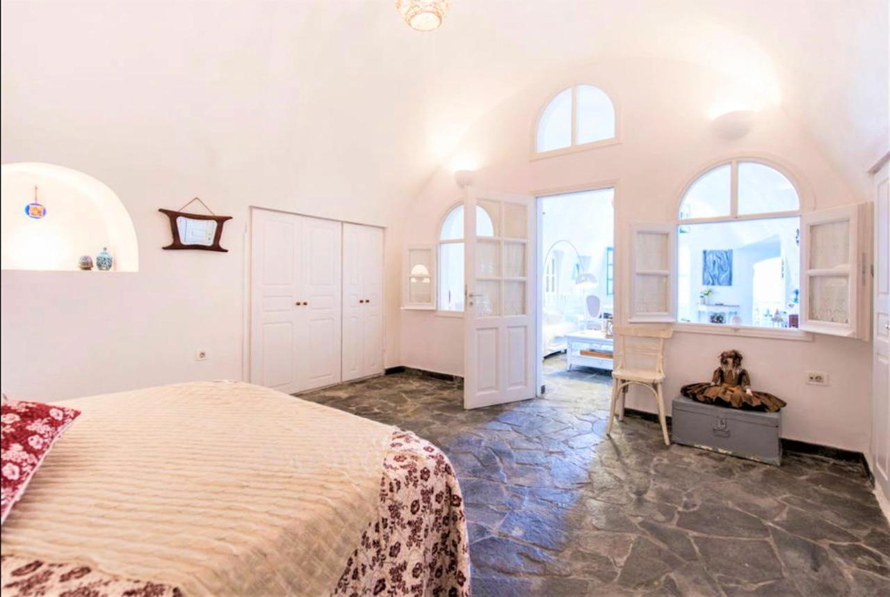 Bioclimatic Cave House Santorini Villa Vóthon Esterno foto